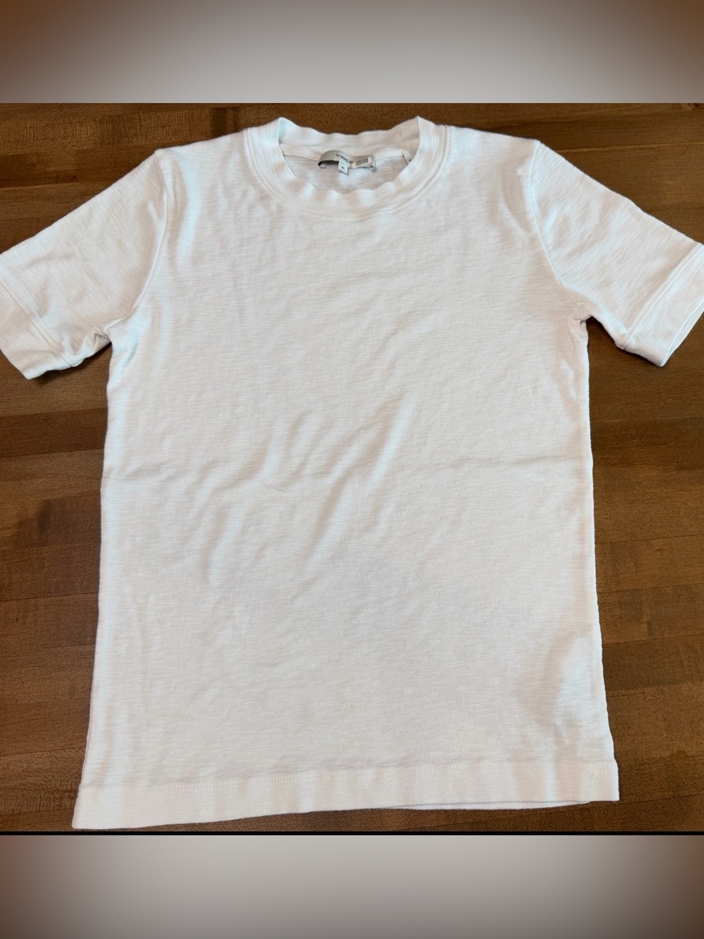 🩵 VINCE White Tee 🩵